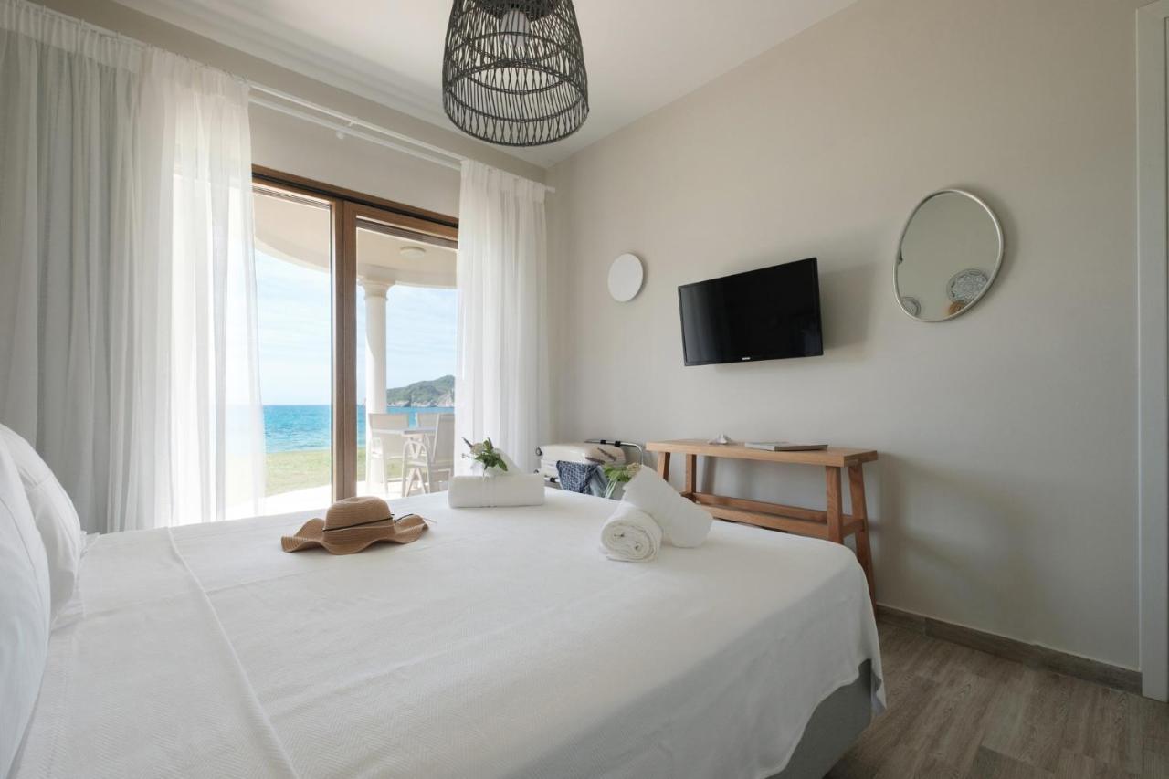 Armikes Beachfront * Afión